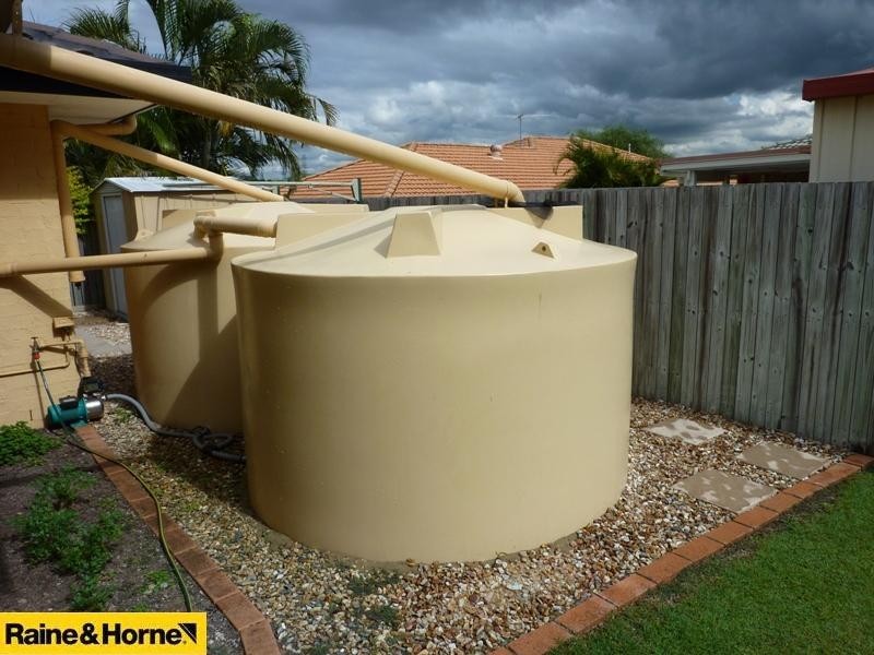 11 Johnston Place, Bracken Ridge QLD 4017