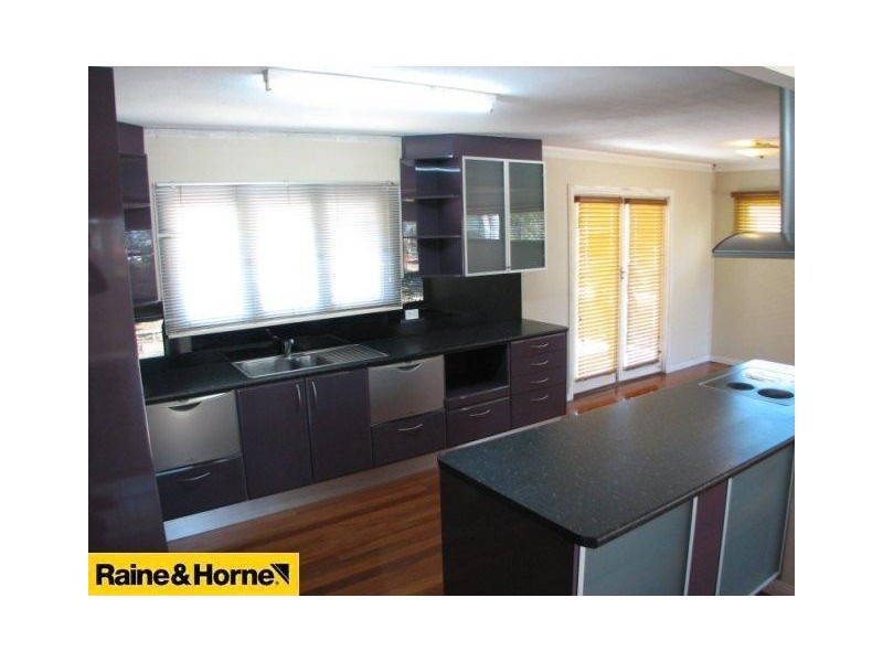 21 Parthenia Street, Boondall QLD 4034