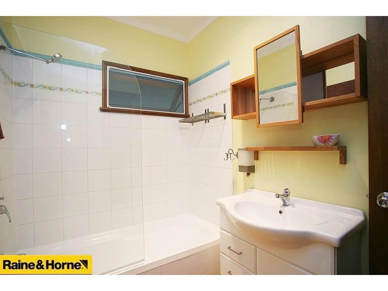 20 Gloucester St, Brighton QLD 4017