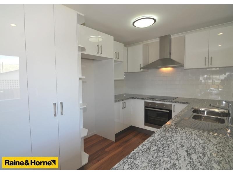 24 Biarra Street, Deagon QLD 4017