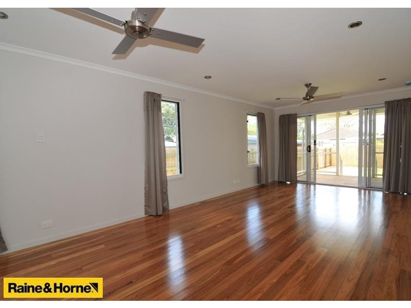 24 Biarra Street, Deagon QLD 4017