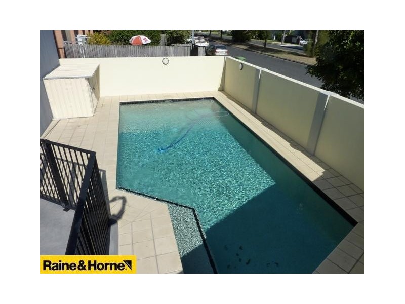 Unit 10 11 Dix Street, Redcliffe QLD 4020