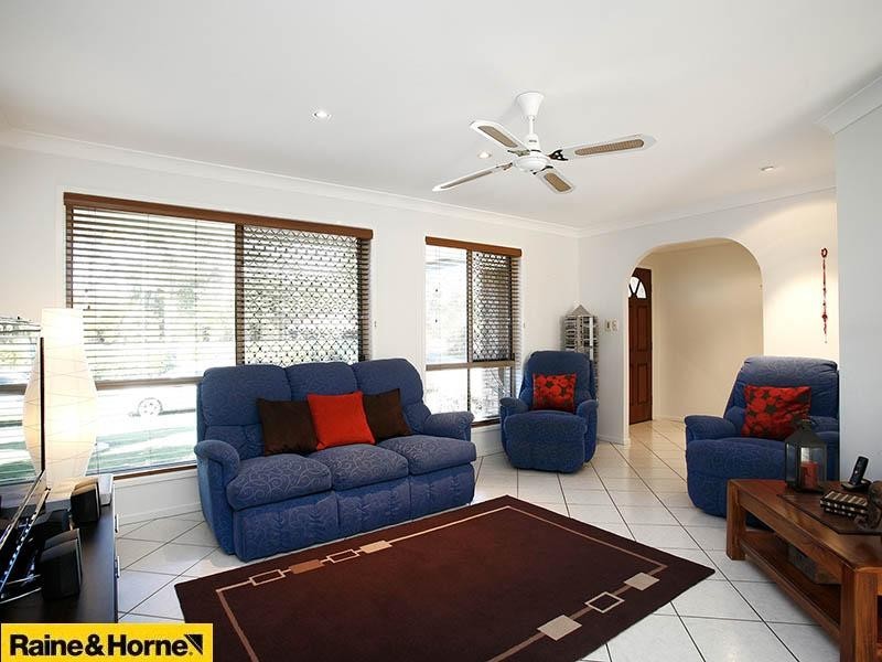 1 Barilla Court, Bald Hills QLD 4036