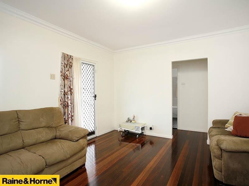 58 Morcombe St, Brighton QLD 4017