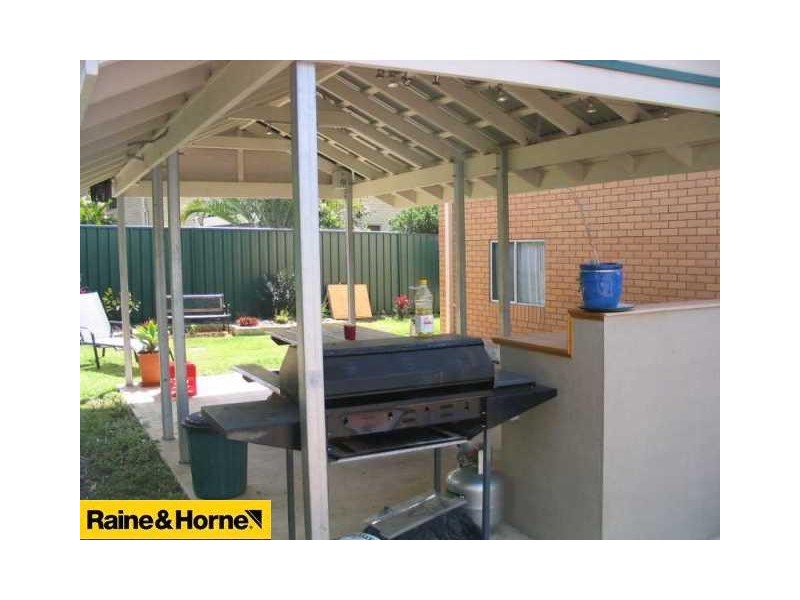 11 Tanderra Street, Bracken Ridge QLD 4017