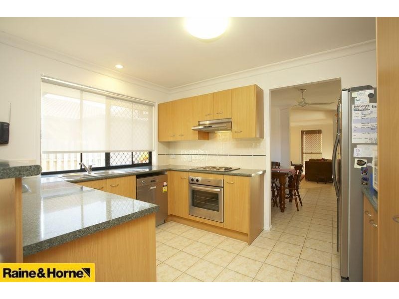 20 Village Way, Bracken Ridge QLD 4017