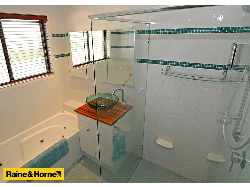 16 Phillips Street, Bracken Ridge QLD 4017