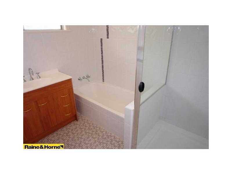 11 Tanderra Street, Bracken Ridge QLD 4017