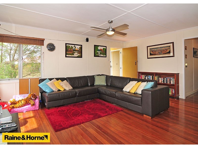 19 Enid Street, Bracken Ridge QLD 4017