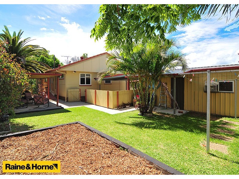 19 Enid Street, Bracken Ridge QLD 4017