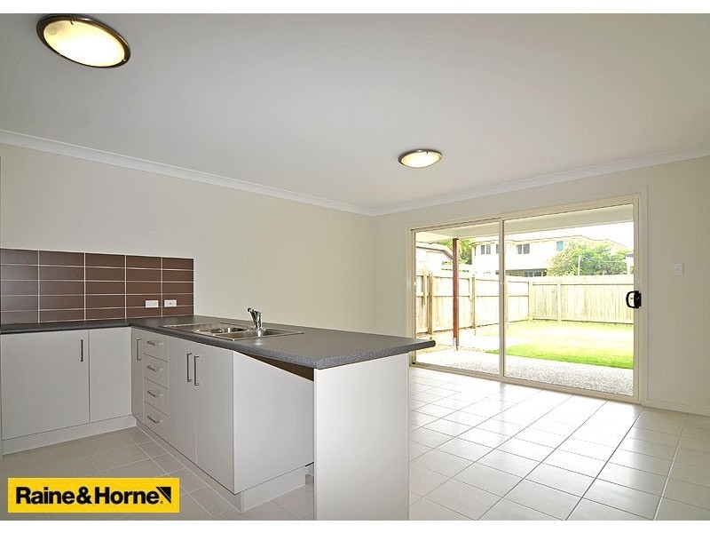 8 Trenton Court, Bracken Ridge QLD 4017