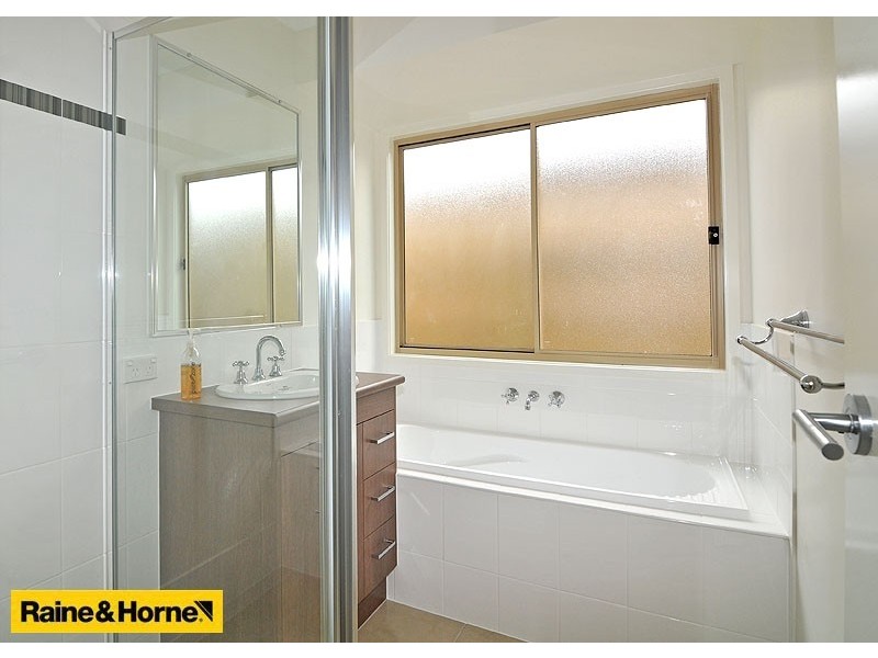 11 Trenton Court, Bracken Ridge QLD 4017