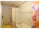 124 Friday St, Shorncliffe QLD 4017