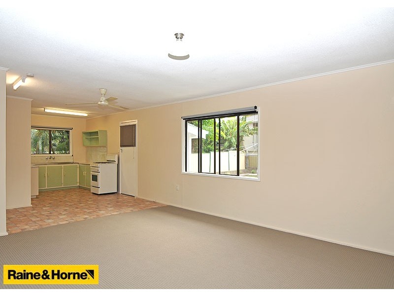 227 Lyndhurst Road, Boondall QLD 4034