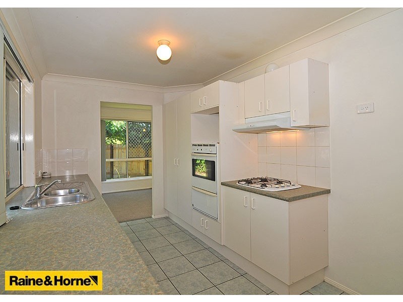 4 Jarrah Place, Fitzgibbon QLD 4018