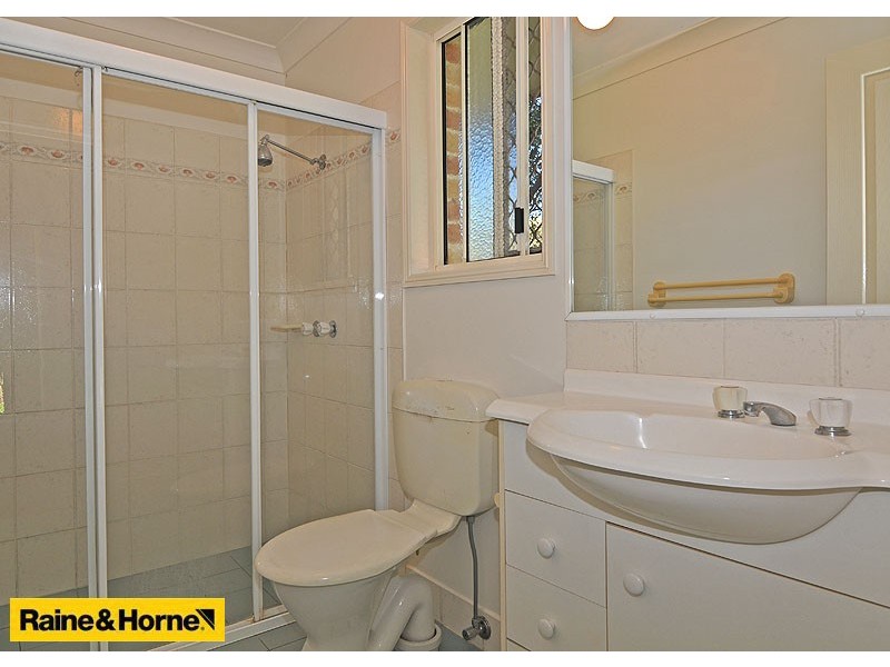 4 Jarrah Place, Fitzgibbon QLD 4018