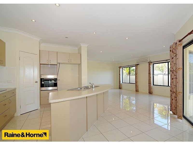 7 Poznik Close, Bracken Ridge QLD 4017