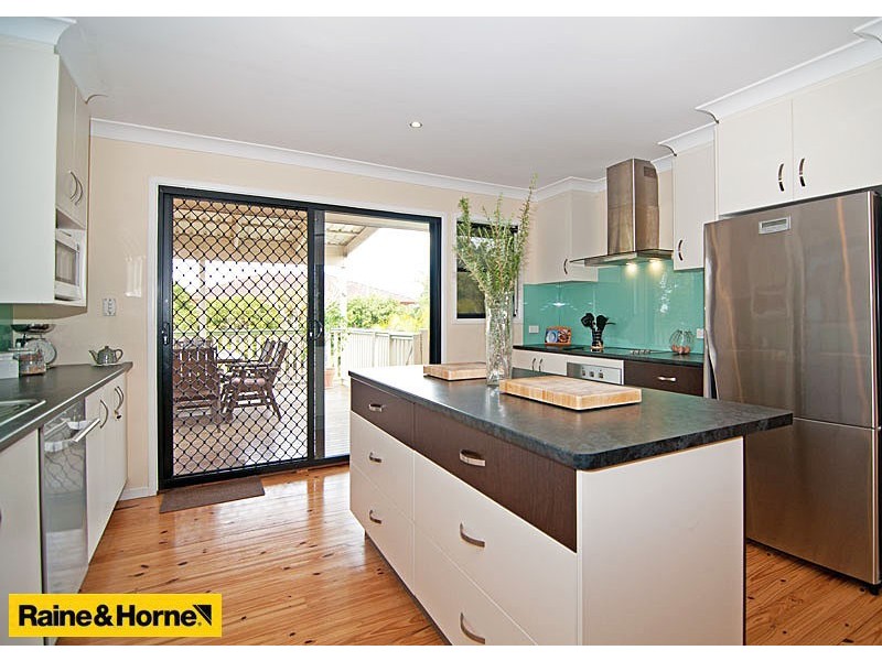 17 Lanyon Street, Bracken Ridge QLD 4017