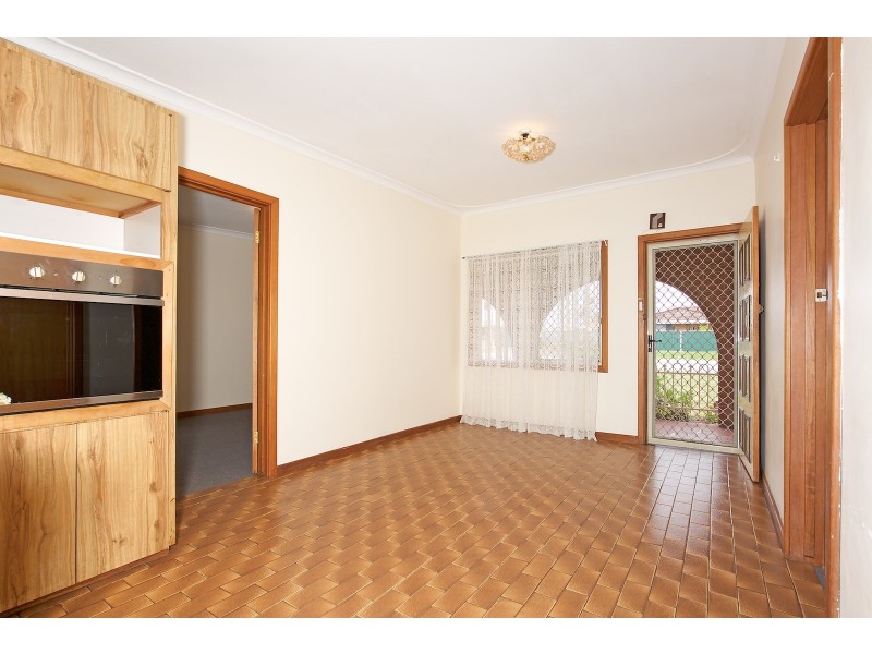 16 Morfitt Street, Mandurah WA 6210