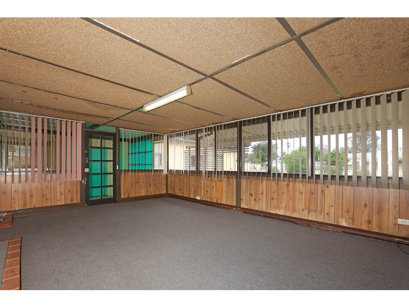 16 Morfitt Street, Mandurah WA 6210