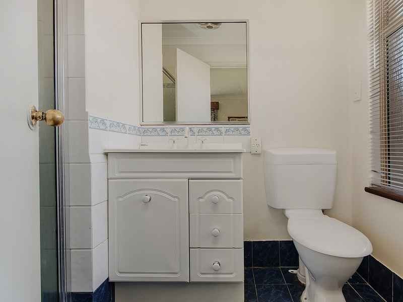 51 Inverness Drive, Meadow Springs WA 6210