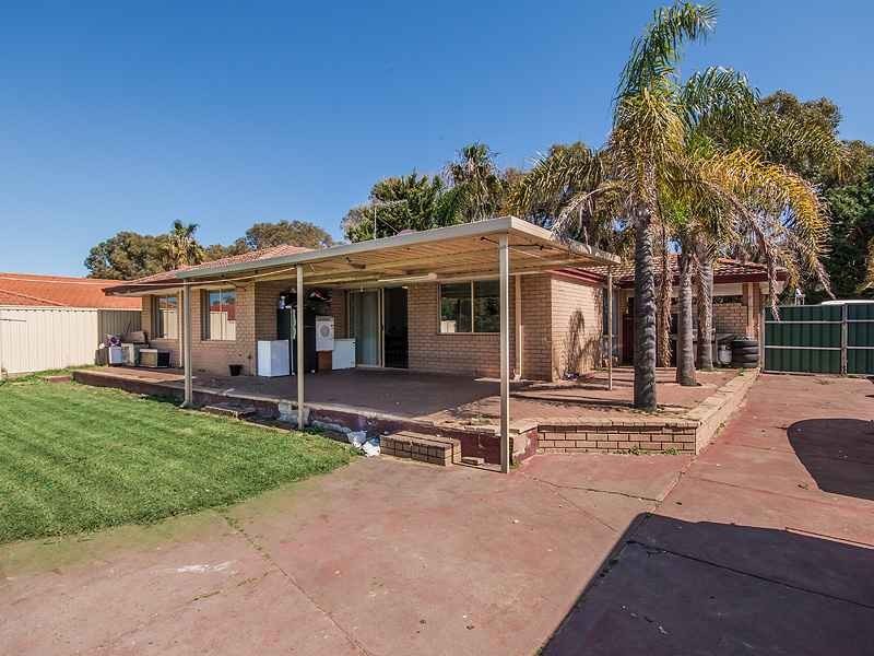 51 Inverness Drive, Meadow Springs WA 6210