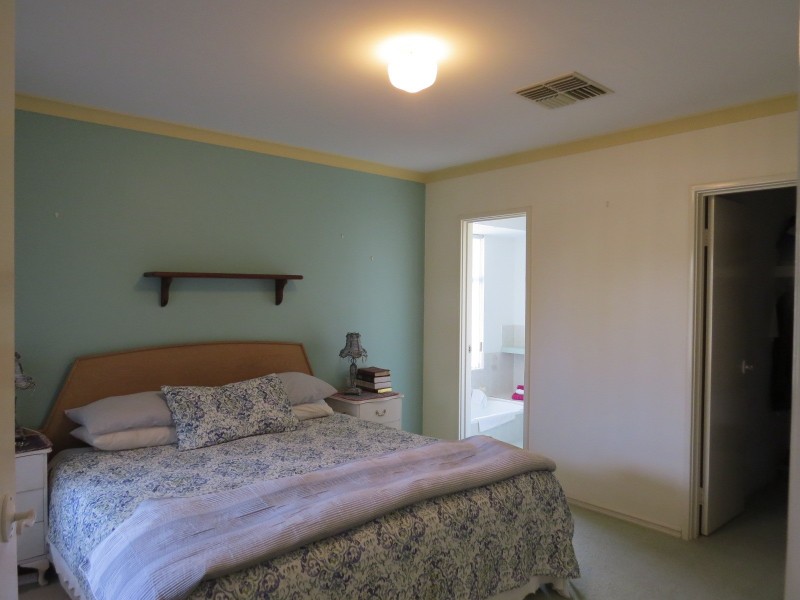 Unit 1/46 Sutton Street, Mandurah WA 6210