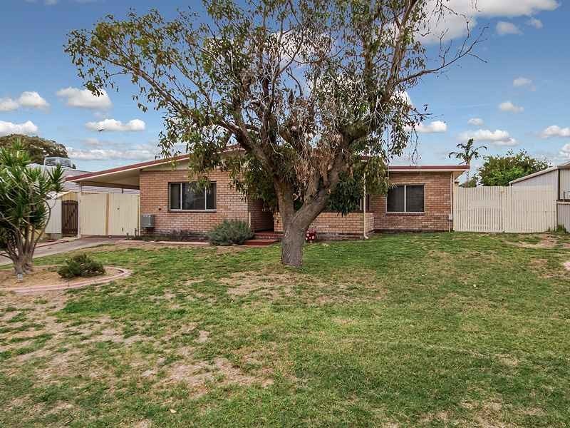 9 Kingdon Street, Mandurah WA 6210