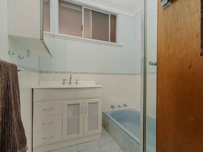 9 Kingdon Street, Mandurah WA 6210