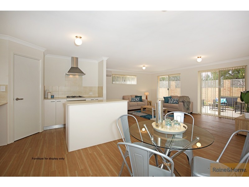 Unit 1/22 Kwella Entrance, Greenfields WA 6210