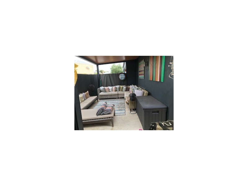 3 Gracilis View, Dudley Park WA 6210