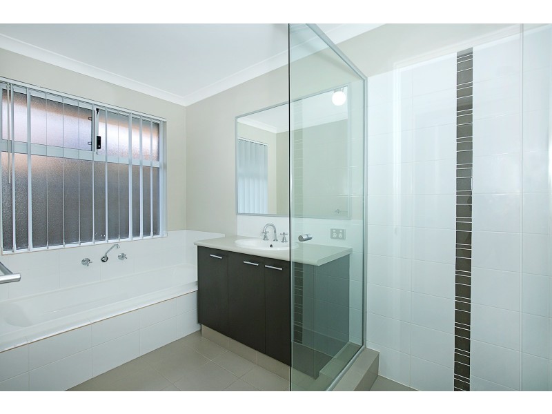 18 Adriana Way, Halls Head WA 6210