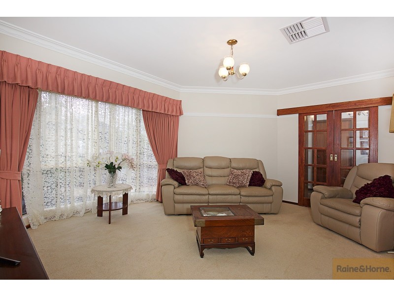 9 Bucentaur Place, Halls Head WA 6210