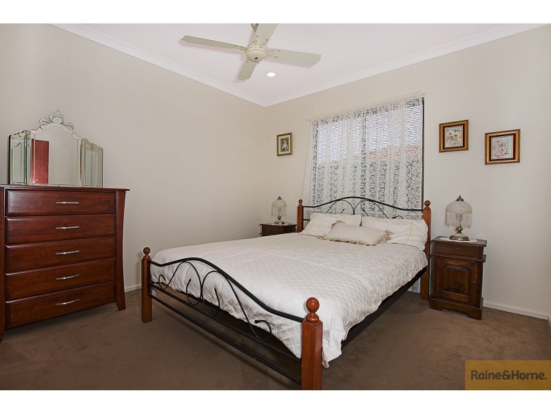 9 Bucentaur Place, Halls Head WA 6210