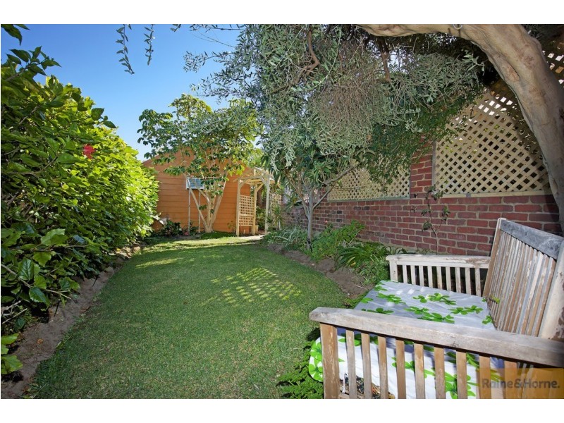 9 Bucentaur Place, Halls Head WA 6210