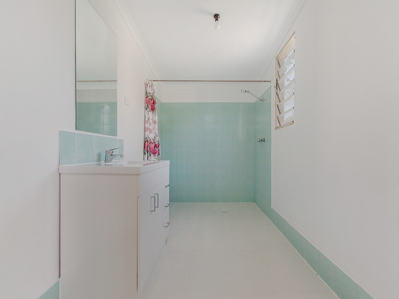 50 Wyeree Road, Mandurah WA 6210