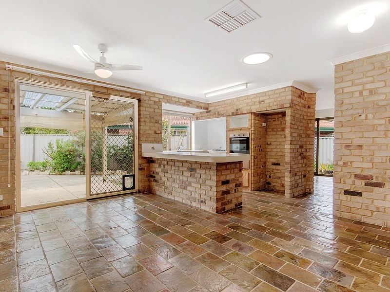 13B Arrowrock Rtt, Greenfields WA 6210