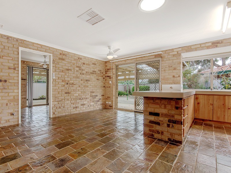 13B Arrowrock Rtt, Greenfields WA 6210