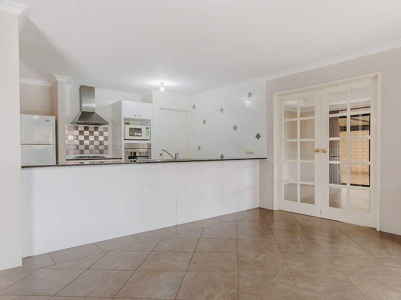 9 Durack St, Coodanup WA 6210