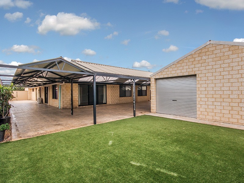 9 Durack St, Coodanup WA 6210