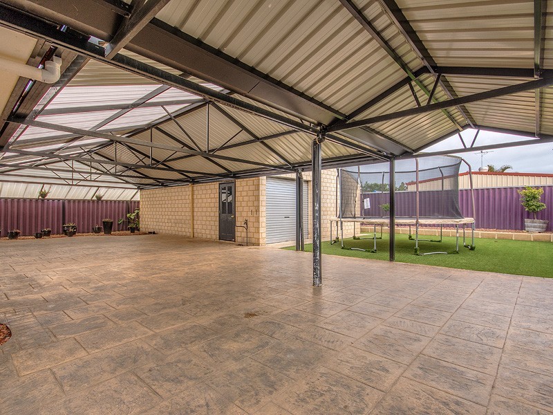9 Durack St, Coodanup WA 6210