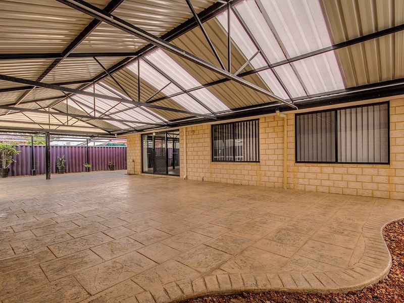 9 Durack St, Coodanup WA 6210