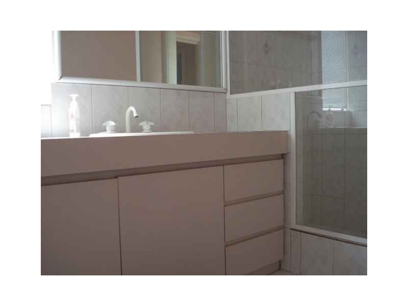 6 Plover Rise, Halls Head WA 6210