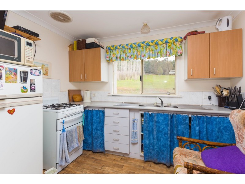 LOT 3 Pinjarra-Williams Rd, Dwellingup WA 6213