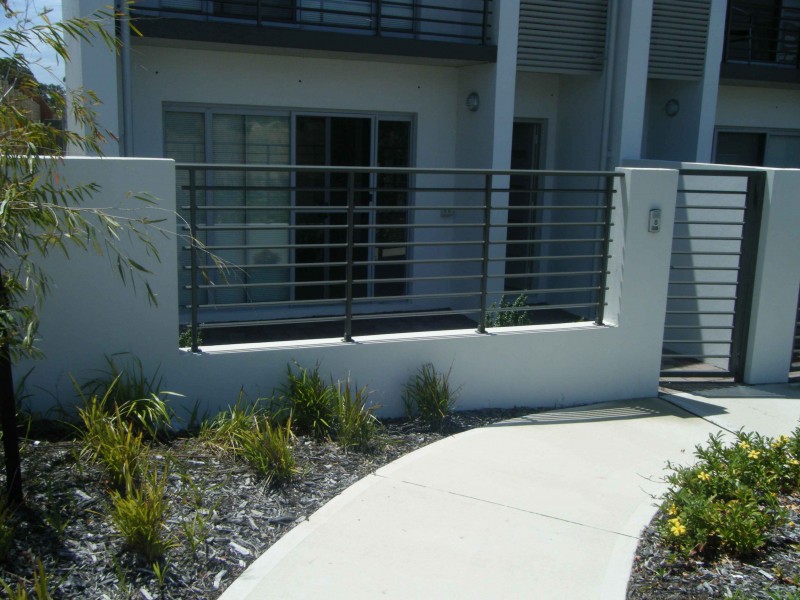 8/22 Butcherbird Loop, Erskine WA 6210