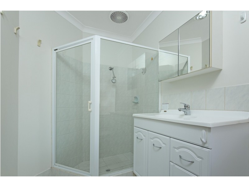 1 Fuchsia Place, Halls Head WA 6210