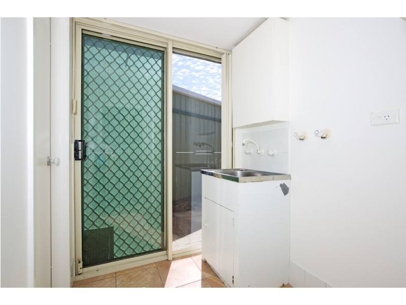 1 Fuchsia Place, Halls Head WA 6210