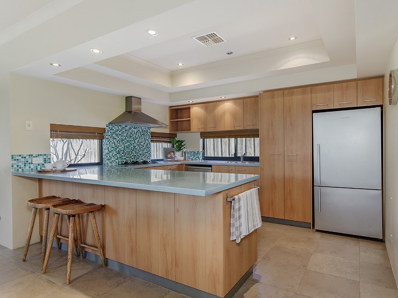 12 Cohen Vista, Lakelands WA 6180