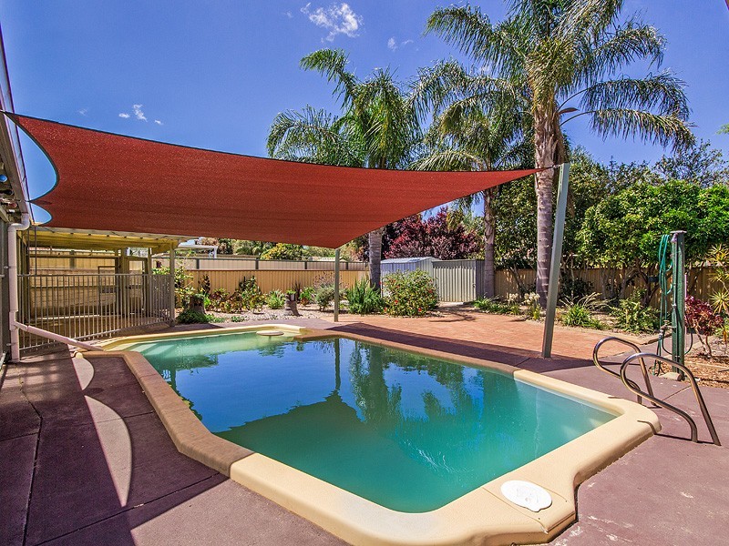 25 Salter St, Pinjarra WA 6208