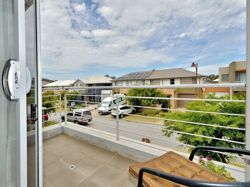 25 Middleton Loop, Meadow Springs WA 6210